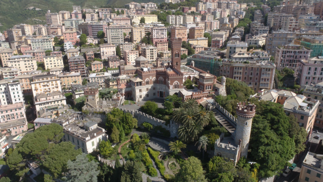 CASTELLO VISTO DAL DRONE 