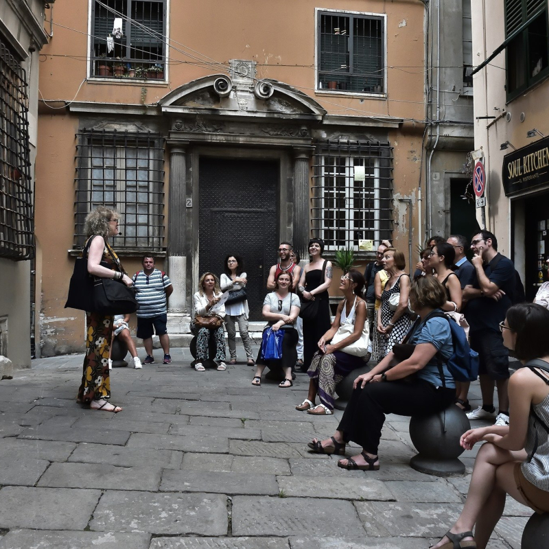 La Genova di Faber. Passeggiata a tema musicale nella Città Vecchia sulle orme di Fabrizio De André 